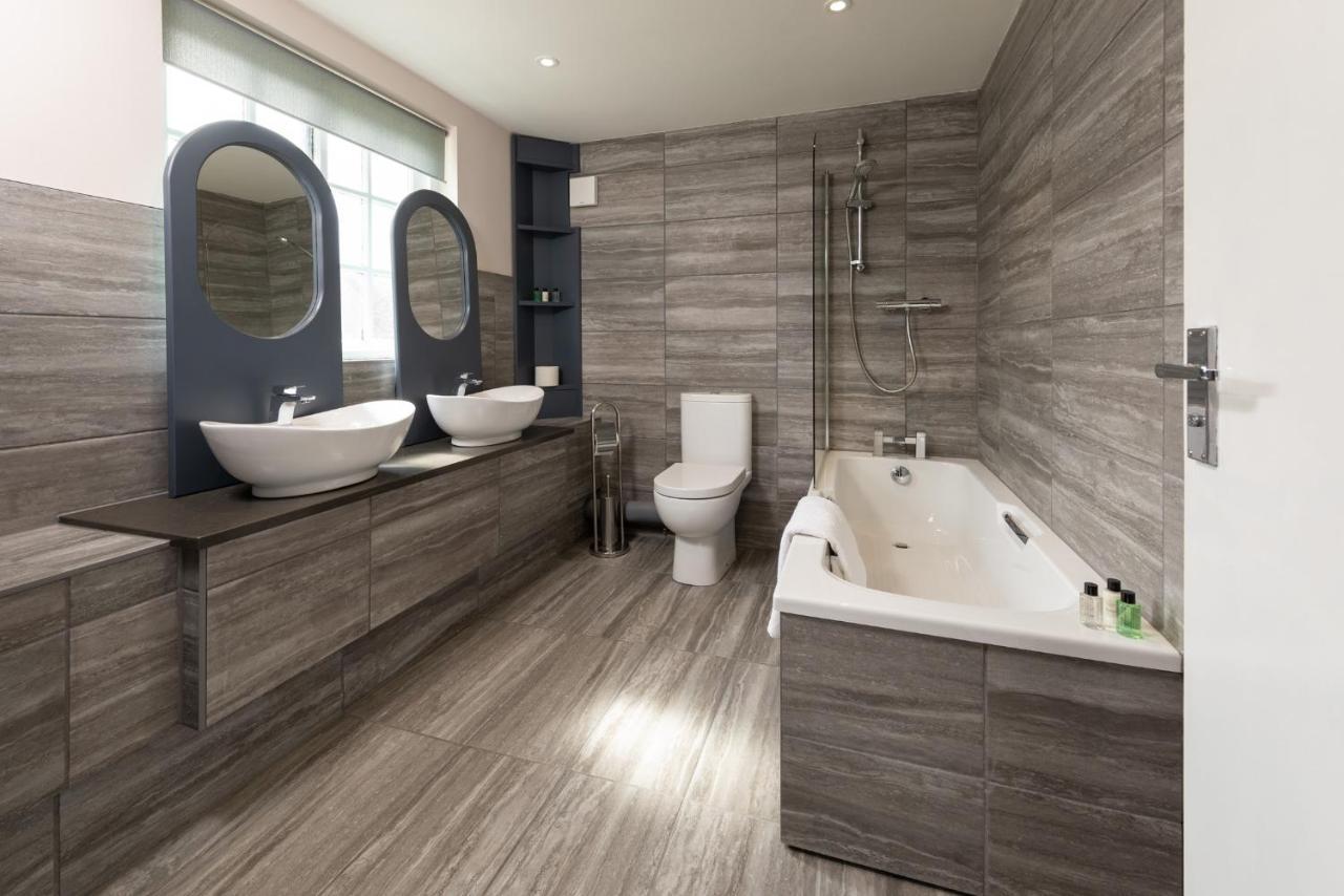 The Stable Suite At York Racecourse Luaran gambar