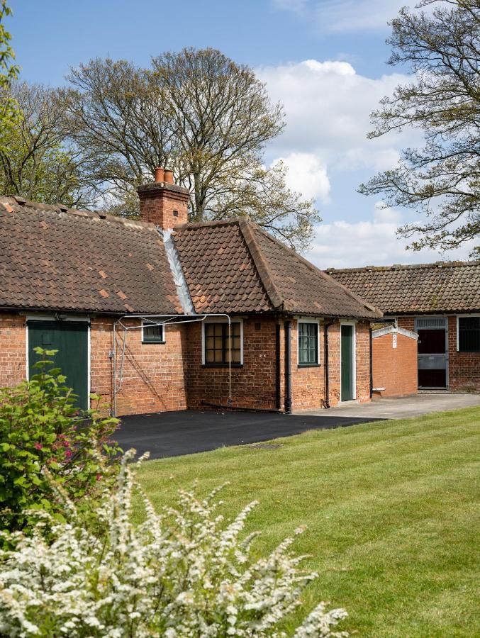 The Stable Suite At York Racecourse Luaran gambar