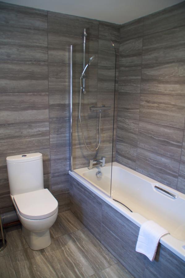The Stable Suite At York Racecourse Luaran gambar